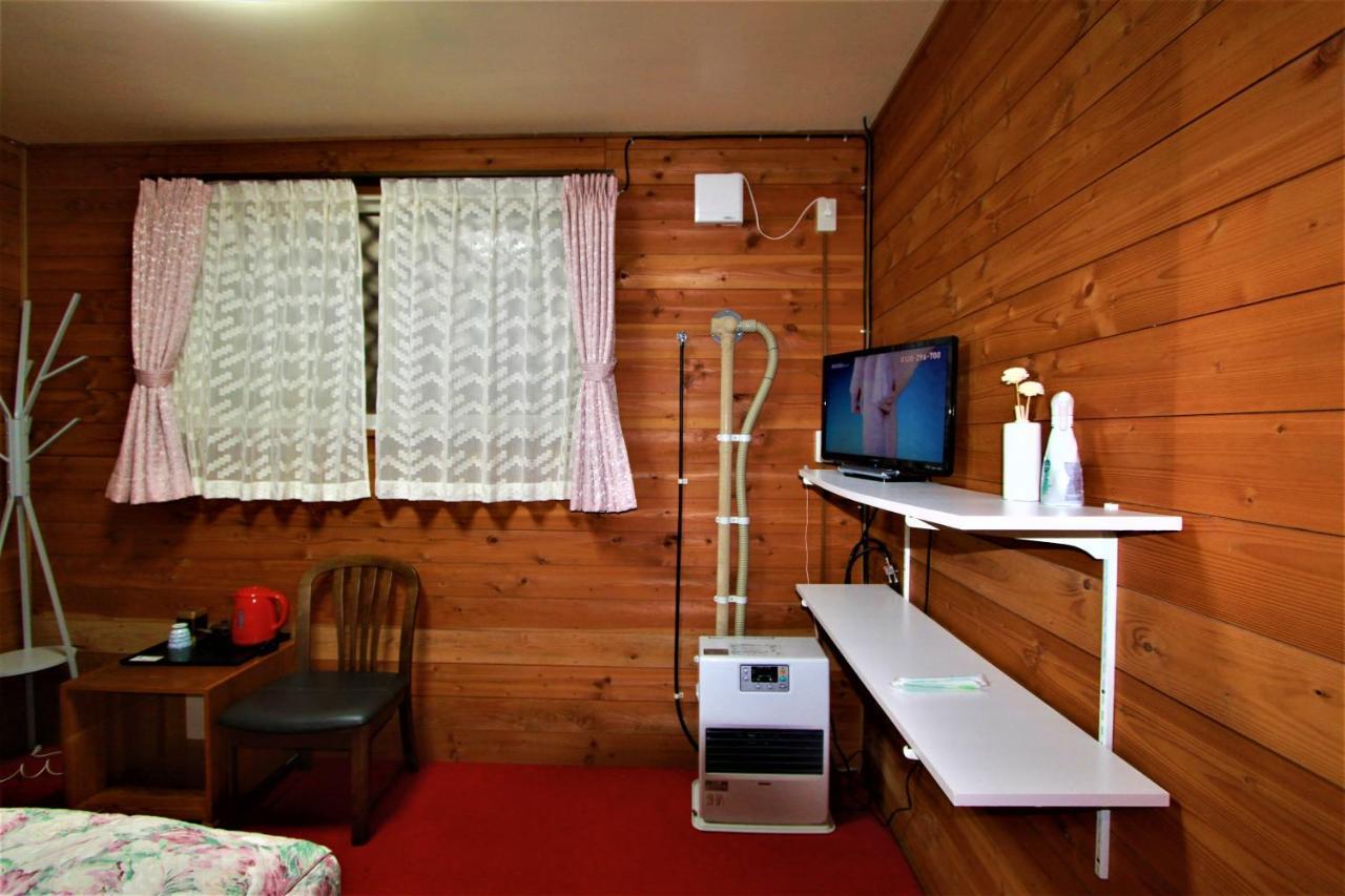 Pension Eastmountain Hakuba Exterior foto