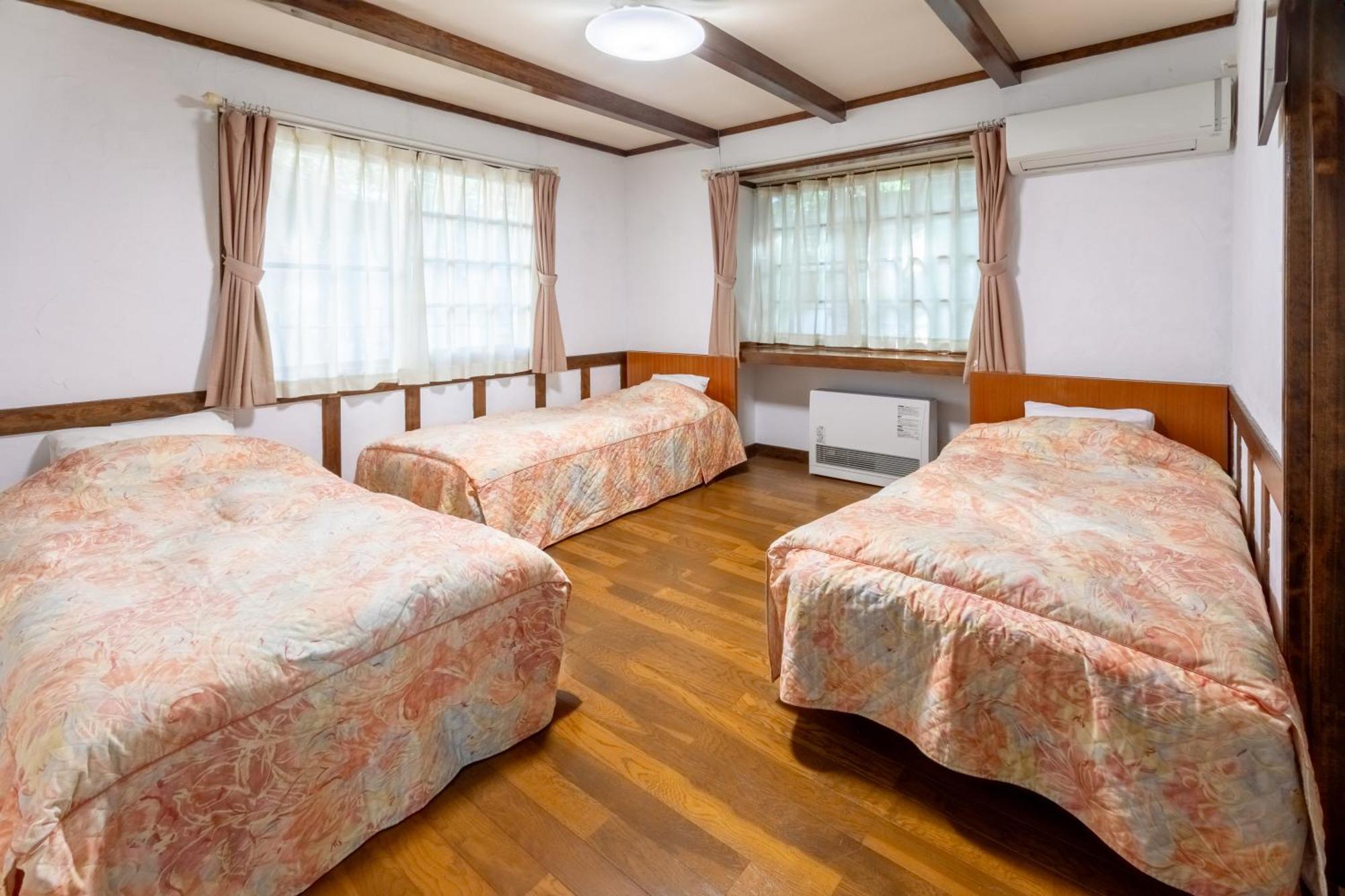 Pension Eastmountain Hakuba Exterior foto
